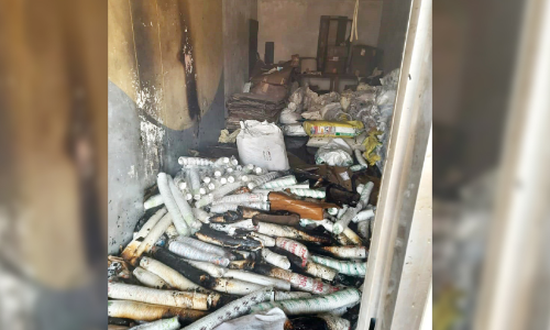 പാളയത്ത്​ തീപിടിത്തം; ലക്ഷം രൂപയുടെ സാധനങ്ങൾ കത്തിനശിച്ചു