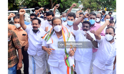 കെ. സുധാകരന്​ കണ്ണൂര്‍ വിമാനത്താവളത്തില്‍ സ്വീകരണം