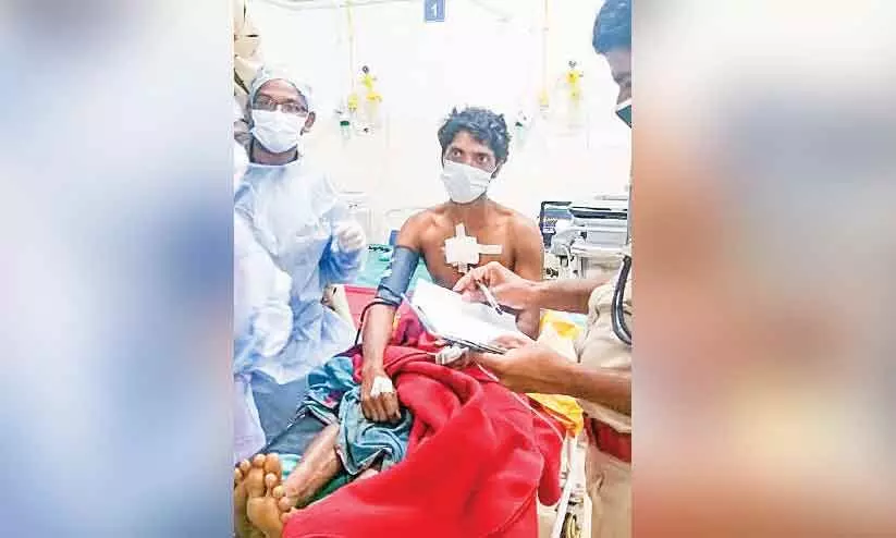 ഇടമലക്കുടിയിൽ ആദിവാസി യുവാവിന് വെടിയേറ്റു ഇടമലക്കുടിയിൽ ആദിവാസി യുവാവിന് വെടിയേറ്റു