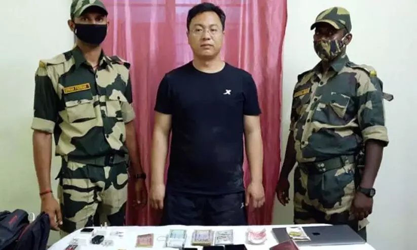 ചൈനയിലേക്ക് കടത്തിയത് 1300 സിം കാര്‍ഡുകള്‍, പിടിയിലായത് രഹസ്യാന്വേഷണ ഏജന്‍സിക്ക് വിവരം നല്‍കുന്നയാളെന്ന്