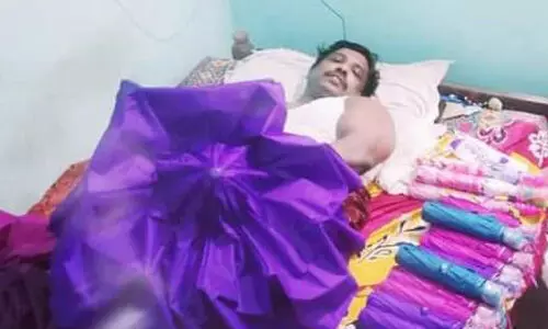 haris makes umbrella