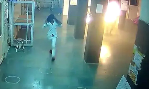 ആശുപത്രിയില്‍ കയറി രോഗിയെ തീകൊളുത്തി; ഒരാള്‍ പിടിയില്‍