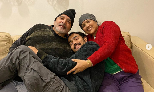 അമ്മയും അച്ഛനും കോവിഡ്​ ബാധിച്ച്​ മരിച്ചു; വേദനിപ്പിക്കുന്ന കുറിപ്പുമായി യൂട്യൂബർ ഭുവൻ ബാം