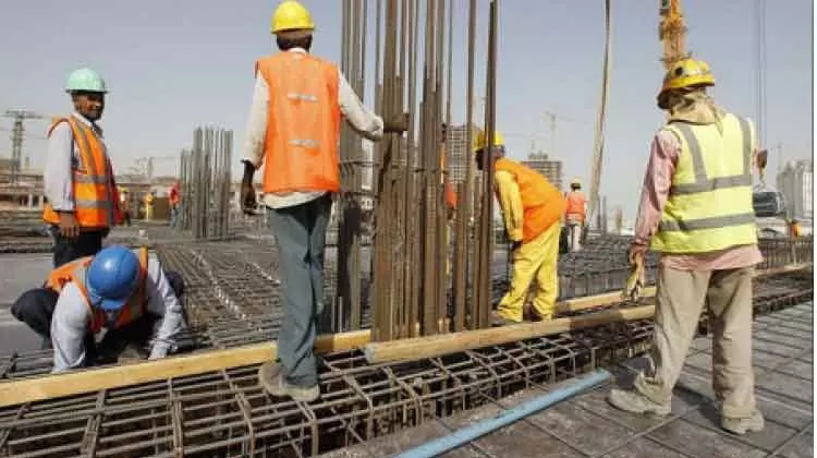 തൊഴിലാളികൾക്ക്​ ഉച്ചവിശ്രമം അനുവദിച്ചില്ല; 54 കമ്പനികൾക്കെതിരെ നടപടി