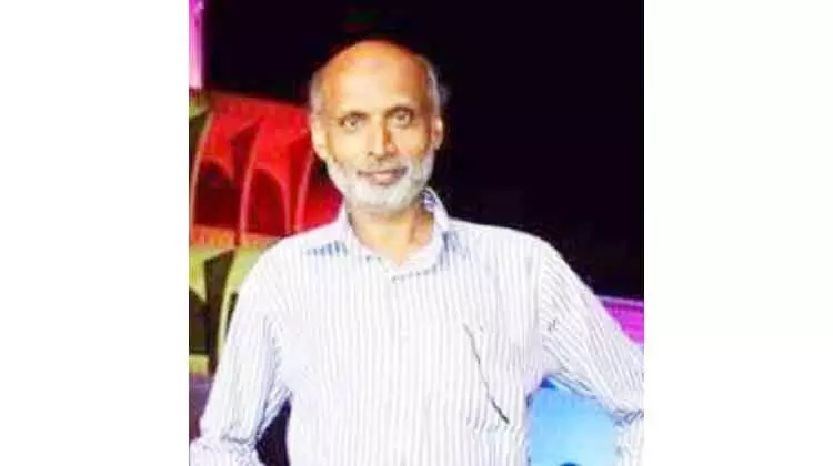 ഷവർമ തയാറാക്കി കാത്തിരിക്കാൻ ഇനി ഖാദറിച്ച ഇല്ല