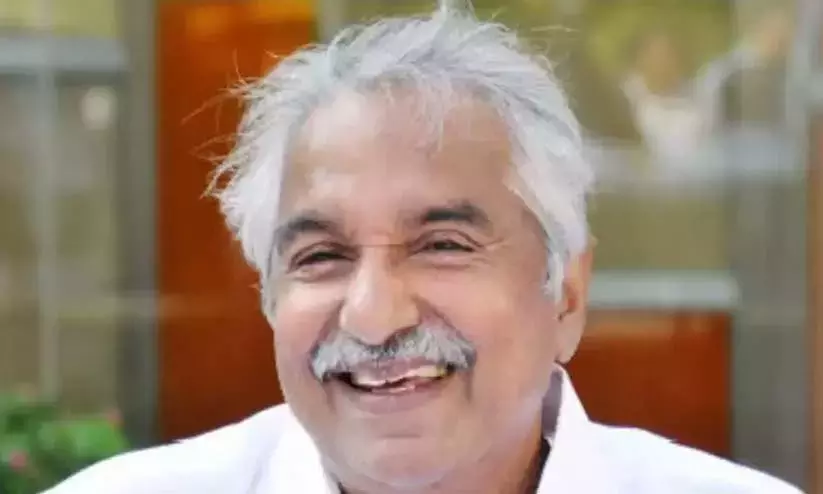 അമ്പതാണ്ട്​ പിന്നിട്ട തലസ്ഥാന വാസം അവസാനിപ്പിച്ച്‌  ഉമ്മന്‍ ചാണ്ടി പുതുപ്പള്ളിയിലേക്ക് മടങ്ങുന്നു