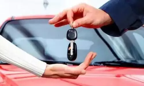 യൂസ്ഡ് കാർ വാങ്ങിയാൽ ഉടൻ ചെയ്യേണ്ട അഞ്ച് കാര്യങ്ങൾ; സെക്കൻഡ്ഹാൻഡ് ഗൈഡ് യൂസ്ഡ് കാർ വാങ്ങിയാൽ ഉടൻ ചെയ്യേണ്ട അഞ്ച് കാര്യങ്ങൾ; സെക്കൻഡ്ഹാൻഡ് ഗൈഡ്