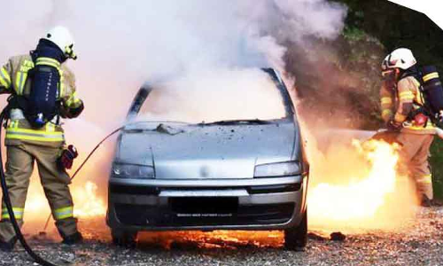 ചൂടേറി; വാഹനം: തീപിടിക്കാതെ ശ്രദ്ധിക്കാം ചൂടേറി; വാഹനം: തീപിടിക്കാതെ ശ്രദ്ധിക്കാം