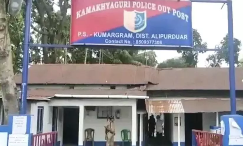 വിവാഹേതര ബന്ധം: ഗ്രോത്രവർഗ യുവതിയെ നഗ്നയായി നടത്തിച്ചു; ആറുപേർ പിടിയിൽ വിവാഹേതര ബന്ധം: ഗ്രോത്രവർഗ യുവതിയെ നഗ്നയായി നടത്തിച്ചു; ആറുപേർ പിടിയിൽ