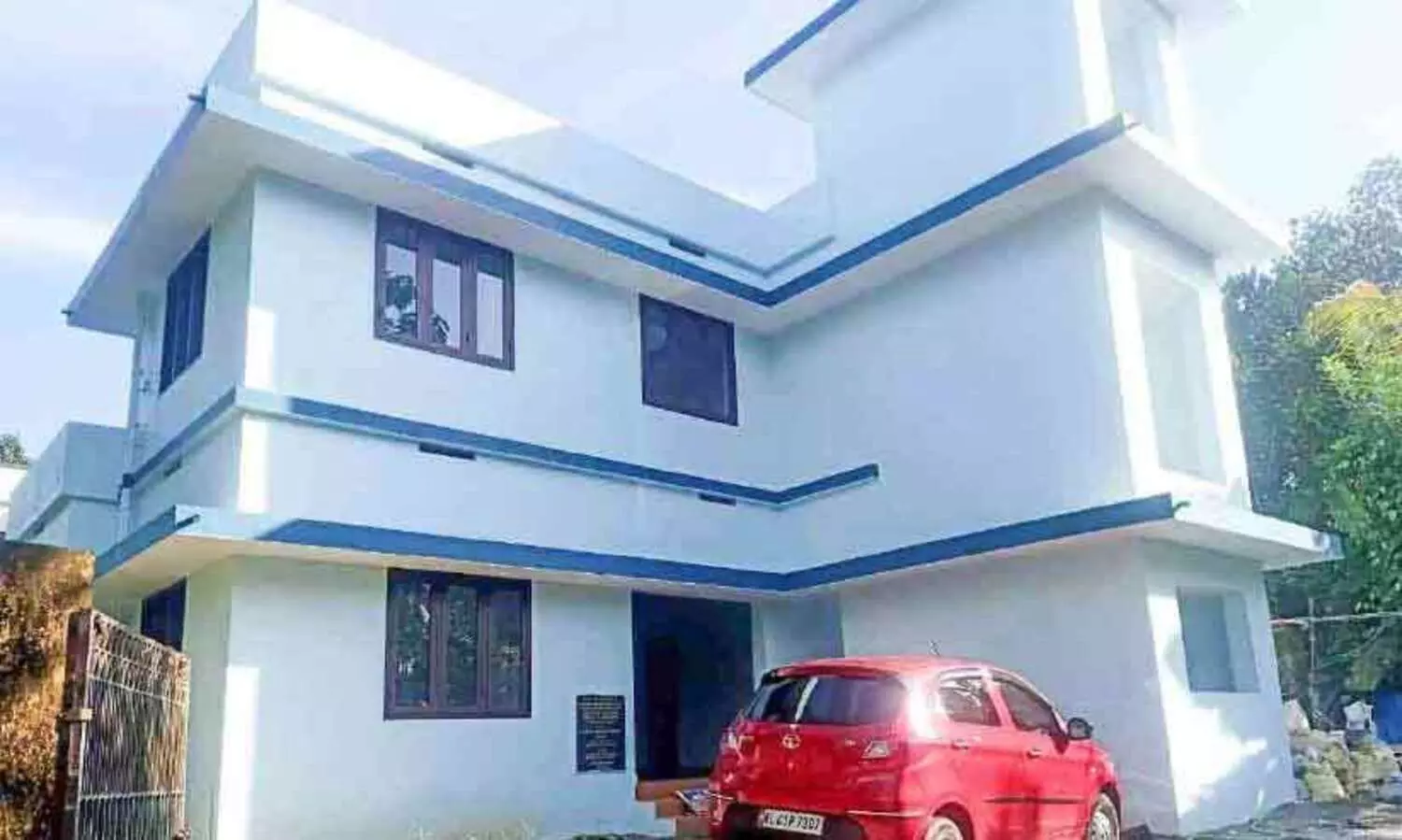 കോവിഡ് രൂക്ഷമായിട്ടും തിരുവാല്ലൂരിലെ പി.എച്ച്​.സി  കെട്ടിടം അടഞ്ഞുതന്നെ