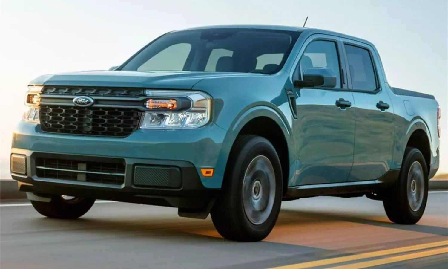 Ford Maverick pickup truck breaks cover