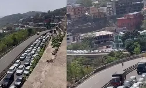 Tourists rush to Shimla as Himachal Pradesh eases Covid curbs, huge traffic