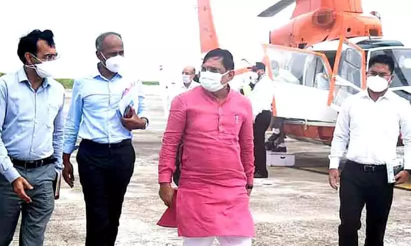 പട്ടേൽ എത്തിയത് വൈദ്യുതി സ്വകാര്യവത്കരണം മുതൽ സ്മാർട്ട് സിറ്റി വരെ നടപ്പാക്കാൻ ഒരാഴ്ചക്കുള്ളിൽ തീരുമാനമാകും പട്ടേൽ എത്തിയത് വൈദ്യുതി സ്വകാര്യവത്കരണം മുതൽ സ്മാർട്ട് സിറ്റി വരെ നടപ്പാക്കാൻ ഒരാഴ്ചക്കുള്ളിൽ തീരുമാനമാകും