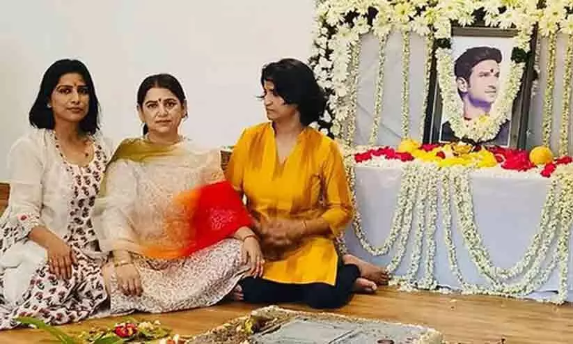 സുശാന്ത് സിങ്ങിന്‍റെ ഓർമദിനത്തിൽ പ്രാർഥന ചിത്രം പങ്കുവെച്ച് സഹോദരി