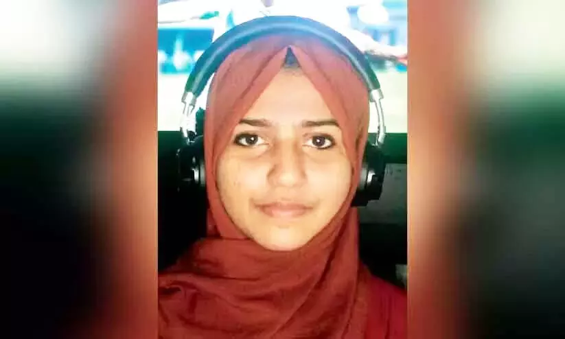 യ​ക്കൂ​ദു മ​ഹ്ദ​ൻ ഫ​രീ​ദ്, അ​സ്​​ലു​ൽ ഫ​ന്നി മെ​സ്സി... ഹു​ദാ ആ​ഷി​ഫ​യു​ടെ വൈറലായ അറബിക്​ കമന്‍ററി കാണാം VIDEO