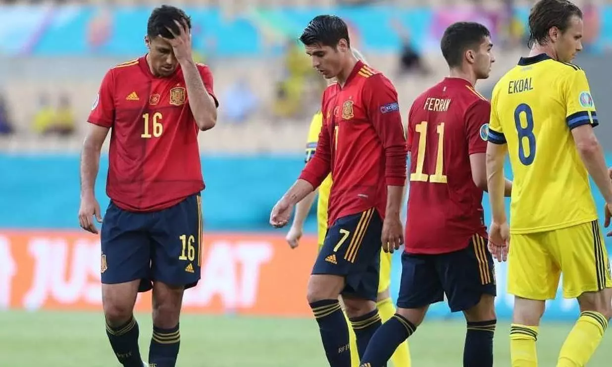 പാസ് കൊടുത്താൽ പോര സ്പെയിനേ..ഗോളടിക്കണം പാസ് കൊടുത്താൽ പോര സ്പെയിനേ..ഗോളടിക്കണം