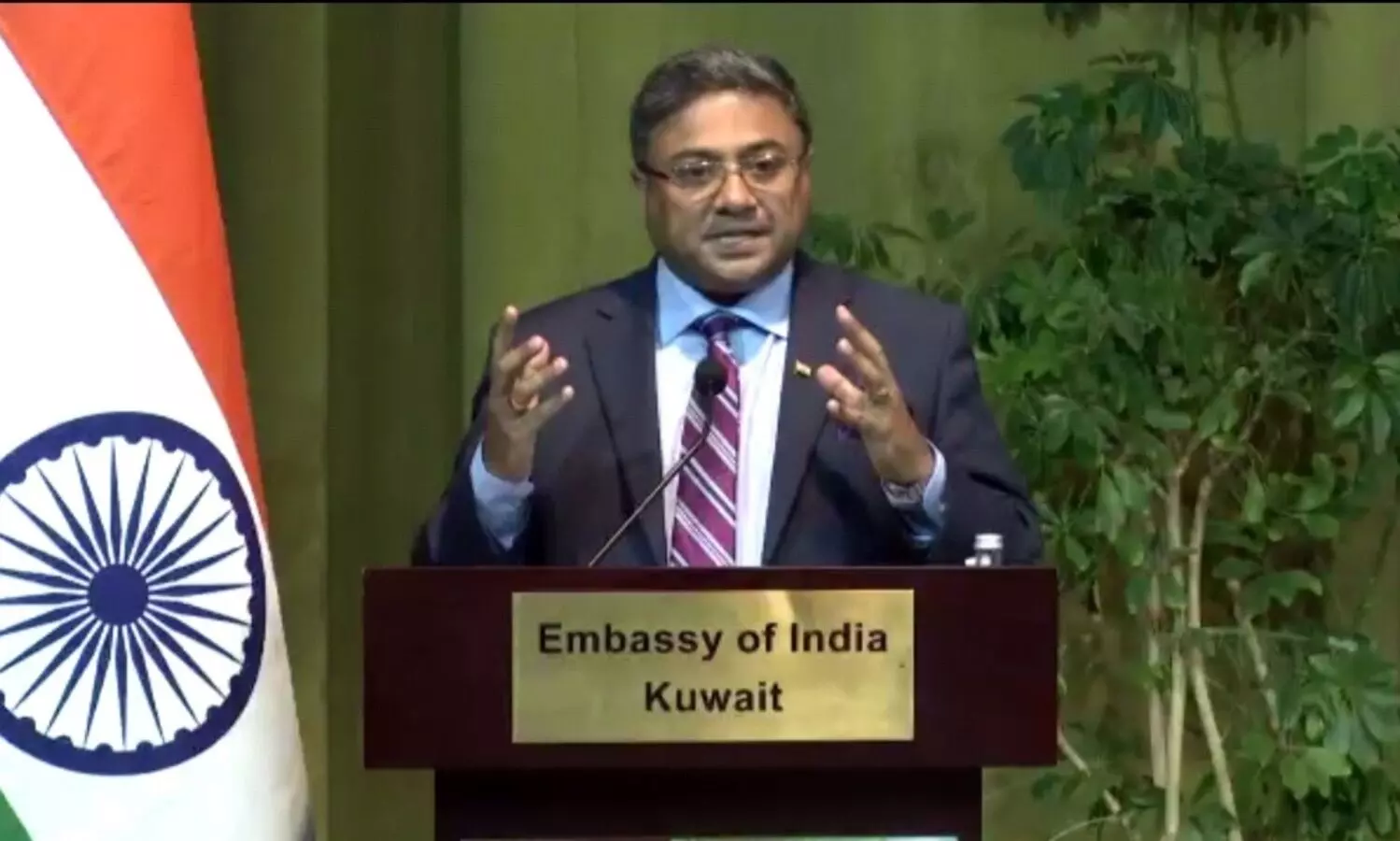 ചൂഷകരായ റിക്രൂട്ടിങ്​ ഏജൻറുമാരെ നിലക്കുനിർത്തും -അംബാസഡർ