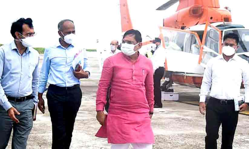 പട്ടേൽ എത്തിയത് വൈദ്യുതി സ്വകാര്യവത്കരണം മുതൽ സ്മാർട്ട് സിറ്റി വരെ നടപ്പാക്കാൻ ഒരാഴ്ചക്കുള്ളിൽ  തീരുമാനമാകും