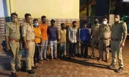 പ്രായപൂർത്തിയാകാത്ത പെൺകുട്ടിയെ മുറിയിൽ പൂട്ടിയിട്ട് കൂട്ടബലാത്സംഗം ചെയ്ത കേസ്: ആറുപേർ അറസ്റ്റിൽ