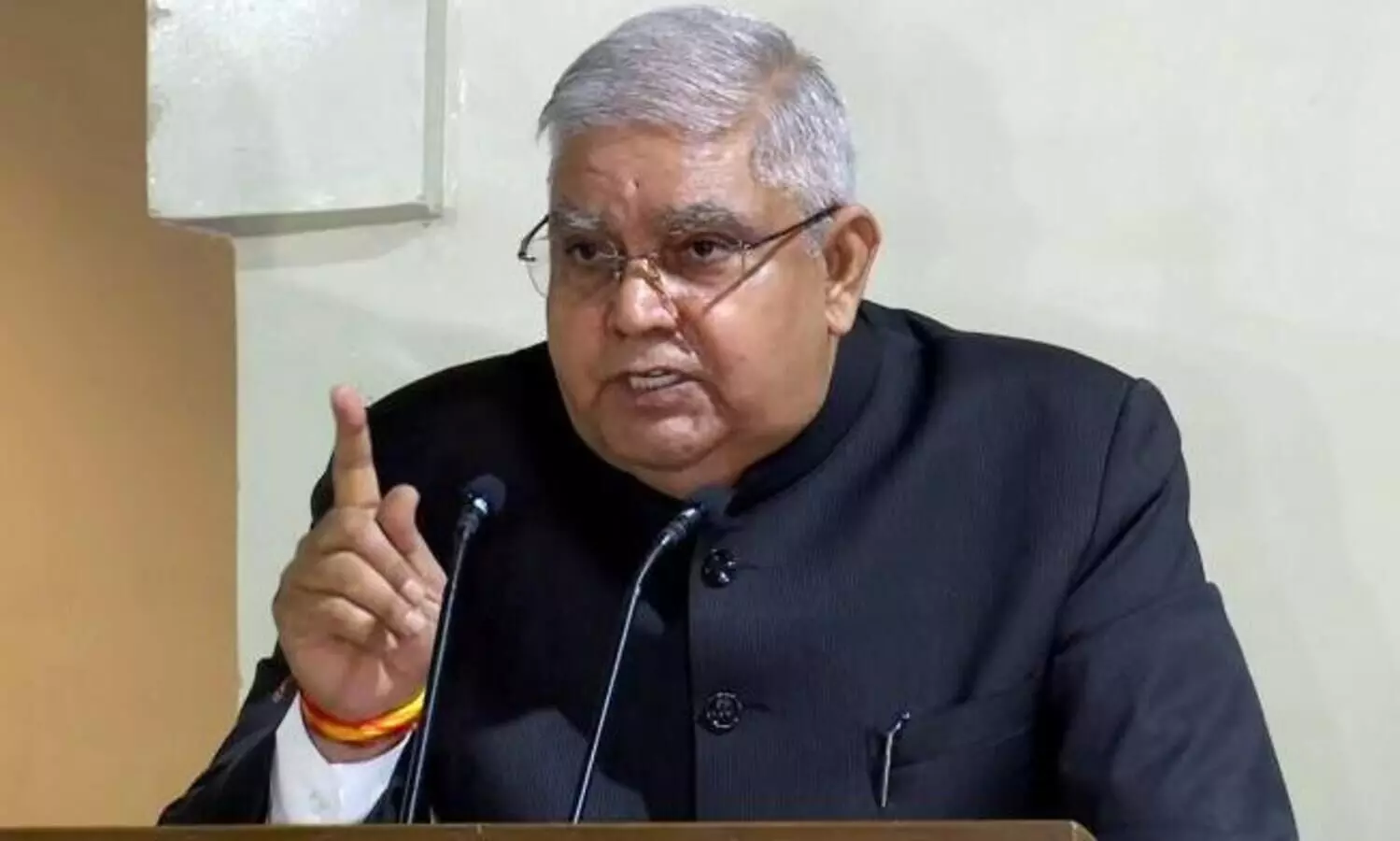 ബംഗാൾ കലാപം കത്തിച്ച്​ ഗവർണർ ഇന്ന്​ ഡൽഹിയിൽ; പ്രധാനമന്ത്രിയെയും അമിത്​ ഷായെയും കണ്ടേക്കും