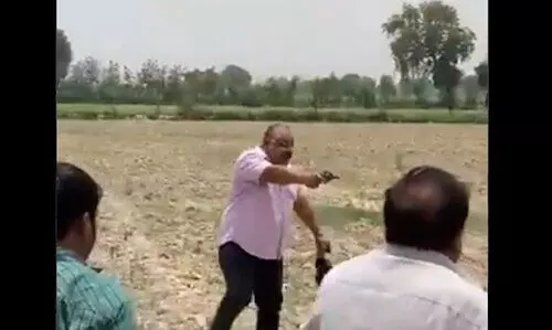 ചേട്ടനും അനുജനും തമ്മിൽ സ്വത്ത്​ തർക്കം; വെടിവെപ്പ്​ -VIDEO