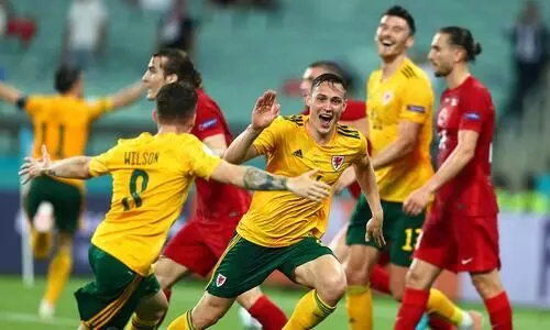 കളിച്ചിട്ടും ഗോളടിക്കാതെ തുർക്കി; ഇരട്ടഗോളിൽ വിജയരഥമേറി വെയ്​ൽസ്​