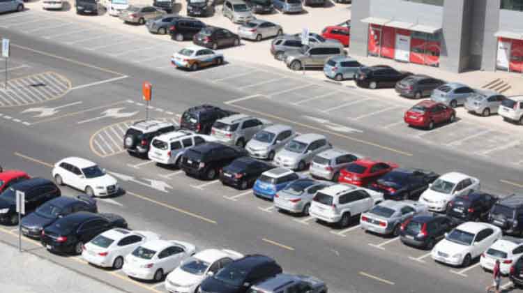 വാഹനങ്ങളിൽ കുട്ടികളെ തനിച്ചാക്കുന്ന സംഭവങ്ങൾ വർധിക്കുന്നു വാഹനങ്ങളിൽ കുട്ടികളെ തനിച്ചാക്കുന്ന സംഭവങ്ങൾ വർധിക്കുന്നു