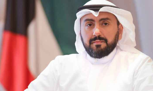 കോ​വി​ഡ്​ ഇ​ന്ത്യ​ൻ വ​ക​ഭേ​ദം: ആ​രോ​ഗ്യ മ​ന്ത്രി​ക്കെ​തി​രെ എം.​പി​മാ​ർ