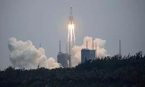 ആരാണ് റോക്കറ്റ് കണ്ടുപിടിച്ചത്?