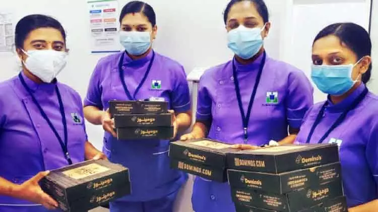 അൽ ഹിലാൽ മുന്നണിപ്പോരാളികളെ ഡൊമിനോസ് പിസ ആദരിച്ചു അൽ ഹിലാൽ മുന്നണിപ്പോരാളികളെ ഡൊമിനോസ് പിസ ആദരിച്ചു