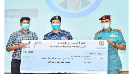 സുരക്ഷിത അകലമില്ലെങ്കിൽ ബീപ്​ അടിക്കുന്ന മുന്നറിയിപ്പ്​ ഉപകരണം: മലയാളി വിദ്യാർഥിക്ക് ഷാർജയുടെ ആദരം