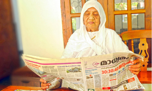 നഫീസക്ക്​ അത്രമേൽ മധുരമാണ്​ വൈകി നുകർന്ന അക്ഷരപ്പൊട്ടുകൾ