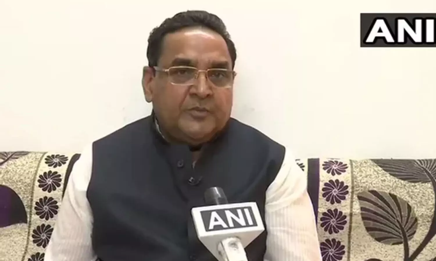 ഉത്തര്‍ പ്രദേശില്‍ ജനസംഖ്യ വര്‍ധിക്കുന്നു, പരിശോധിക്കണമെന്ന്‌ നിയമ കമ്മീഷന്‍