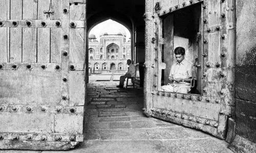 മാ​റു​ന്ന ഡ​ൽ​ഹി, മ​ടു​ക്കു​ന്ന മ​ല​യാ​ളി