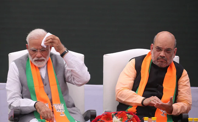 ജമ്മുകശ്​മീരിന് വീണ്ടും​ സംസ്ഥാന പദവി നൽകാൻ സാധ്യത; ജൂൺ 24ലെ യോഗത്തിൽ ചർച്ചയുണ്ടായേക്കും