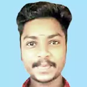 വാ​ഹ​നാ​പ​ക​ടം: ചി​കി​ത്സ​യി​ലി​രു​ന്ന യു​വാ​വ് മ​രി​ച്ചു