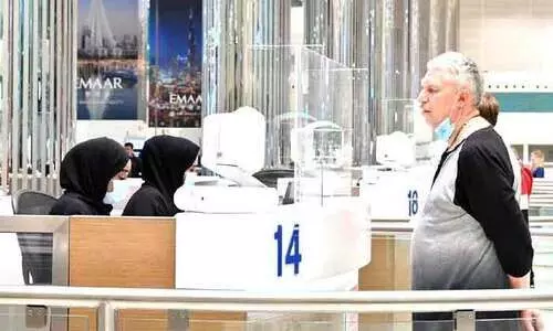 ടിക്കറ്റിന്​ നെ​ട്ടോട്ടം; ബുക്കിങ്​ തുടങ്ങിയും നിർത്തിയും എയർലൈനുകൾ