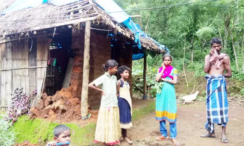 സമരം ചെയ്ത് ഭൂമി നേടിയെങ്കിലും കി​ട​ന്നു​റ​ങ്ങാ​ൻ വീ​ടി​ല്ല