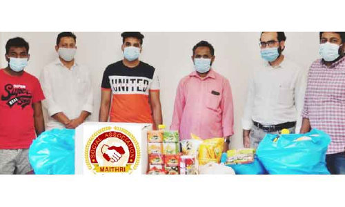 മൈത്രി ഭക്ഷ്യധാന്യ കിറ്റുകൾ നൽകുന്നു