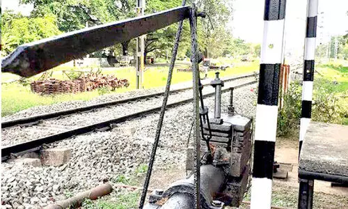 alappuzha train service