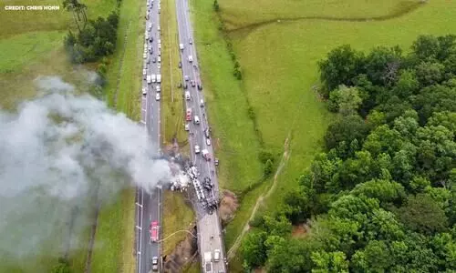 Amid raging storm, 15-vehicle crash leaves 10 dead in US
