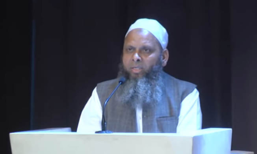 നിർബന്ധിത മതപരിവർത്തനം നടത്തിയെന്ന്; പ്രമുഖ ഇസ്ലാമിക പ്രബോധകൻ അറസ്റ്റിൽ നിർബന്ധിത മതപരിവർത്തനം നടത്തിയെന്ന്; പ്രമുഖ ഇസ്ലാമിക പ്രബോധകൻ അറസ്റ്റിൽ