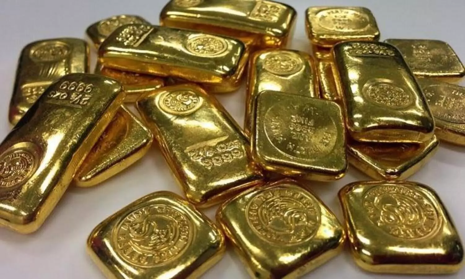 ഈത്തപ്പഴം, ഡോളർ കടത്ത്​ കേസുകൾ സജീവമാക്കാനൊരുങ്ങി കസ്​റ്റംസ്