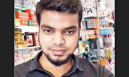 കു​ഴ​ഞ്ഞു​വീ​ണ്​ ചി​കി​ത്സ​യി​ലാ​യി​രു​ന്ന മ​ല​യാ​ളി യു​വാ​വ്​ മ​രി​ച്ചു