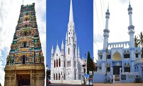 സംസ്ഥാനത്ത്​ നിയന്ത്രണങ്ങളോടെ ആരാധനാലയങ്ങൾ തുറക്കും