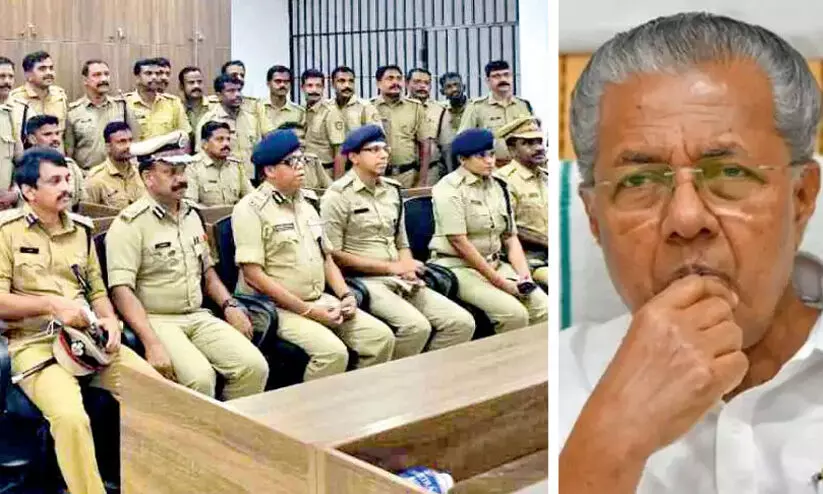 police without mask-pinarayi
