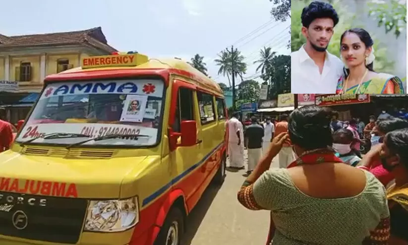 അർച്ചനയുടെ മൃതദേഹവുമായി ബന്ധുക്കളുടെ പ്രതിഷേധം; ഒടുവിൽ ഭർത്താവിനെ കസ്റ്റഡിയിലെടുത്ത് പൊലീസ് അർച്ചനയുടെ മൃതദേഹവുമായി ബന്ധുക്കളുടെ പ്രതിഷേധം; ഒടുവിൽ ഭർത്താവിനെ കസ്റ്റഡിയിലെടുത്ത് പൊലീസ്