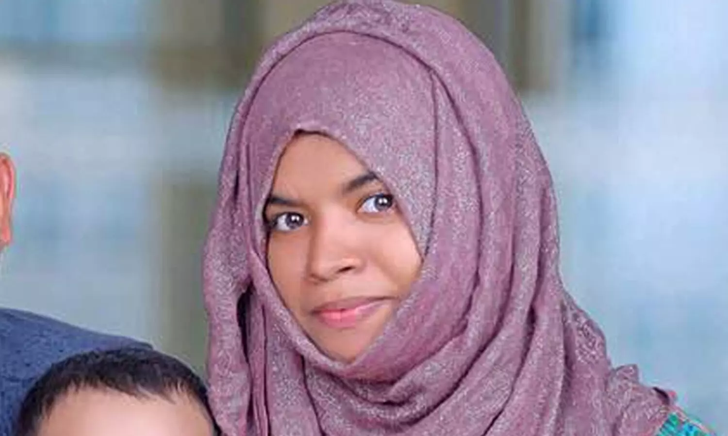 ഭർത്താവിനെ വിഡിയോകോൾ ചെയ്ത് മലയാളി നഴ്സ് ജീവനൊടുക്കിയ സംഭവം; സ്ത്രീധന പീഡനം മൂലമെന്ന് കുടുംബം