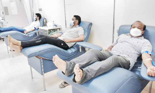 രക്തദാന ക്യാമ്പുകൾ സംഘടിപ്പിച്ചു രക്തദാന ക്യാമ്പുകൾ സംഘടിപ്പിച്ചു