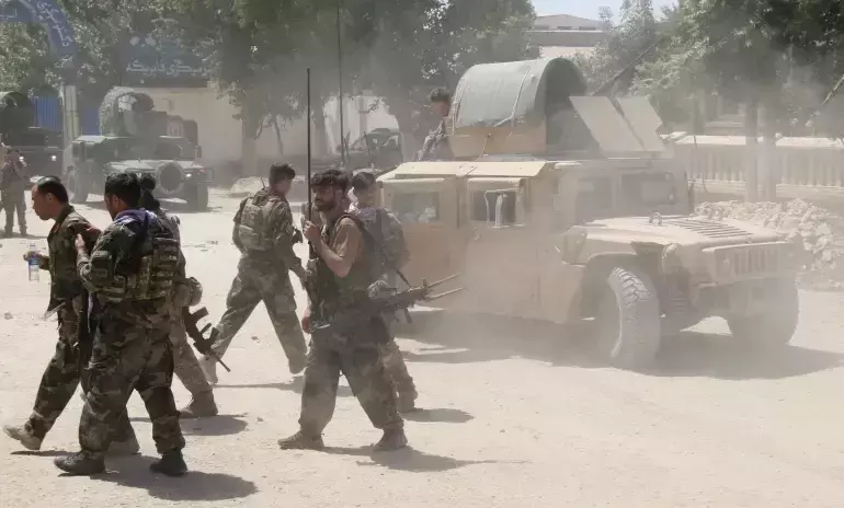 യു.എസ്​ സേന പടിയിറങ്ങുന്ന അഫ്​ഗാനിൽ താലിബാൻ പിടിമുറുക്കുന്നു; വടക്കൻ​ അതിർത്തി പട്ടണം പിടിച്ചു